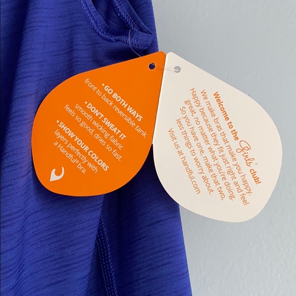 Scooped Reversible Athletic Top - Picture 3 of 3